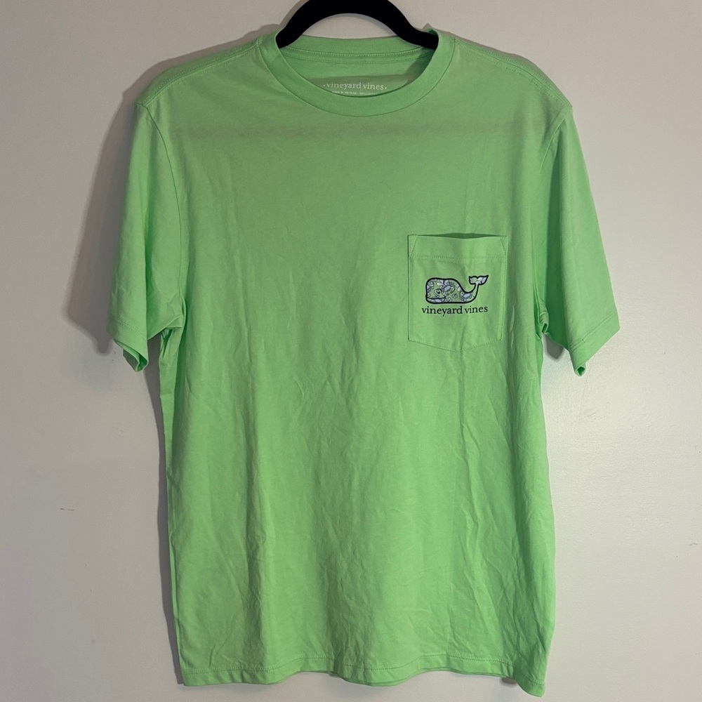 Vineyard Vines bright green cotton tee